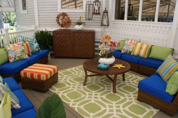 Thistle Lodge Flagstone Veranda